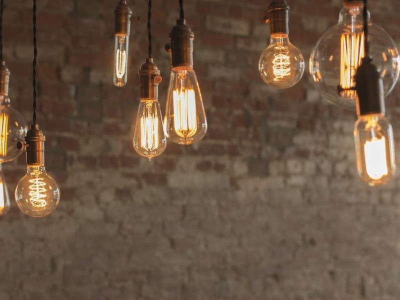 Halogen on sale edison bulb