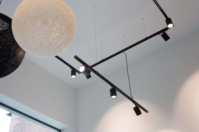 Powergear track lighting
